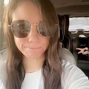 Meet your Posher, Kelsey